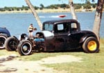 32 Ford Channeled 5 Window Coupe