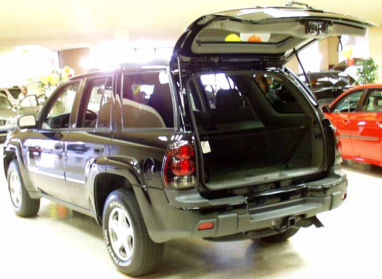 02 Chevy Trailblazer 4dr 4x4