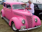 37 Ford Tudor Sedan