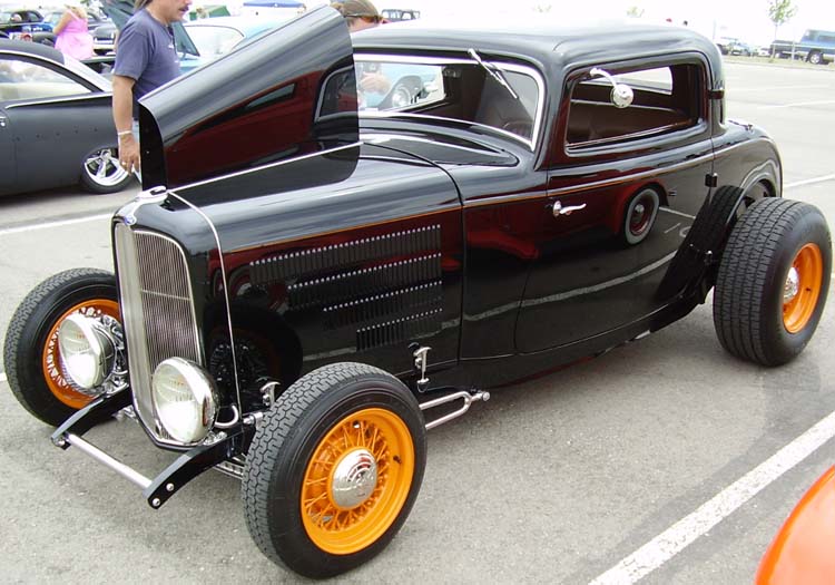 32 Ford Hiboy Chopped 3W Coupe