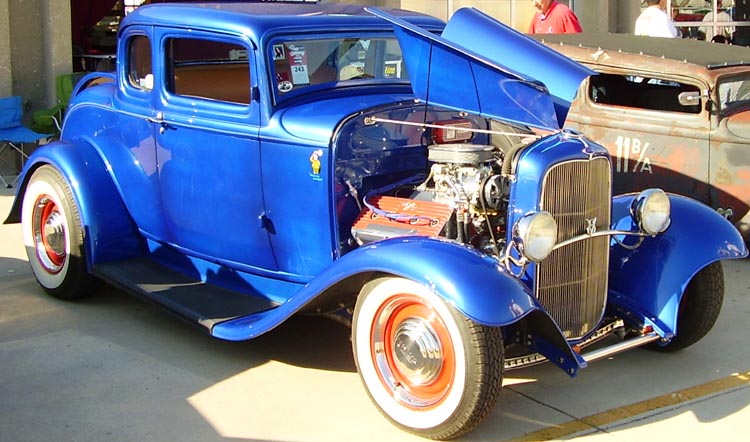 32 Ford Chopped 5W Coupe