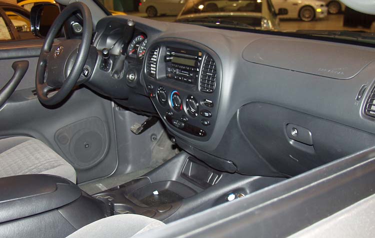 06 Toyota Tundra Dualcab SWB Pickup Dash