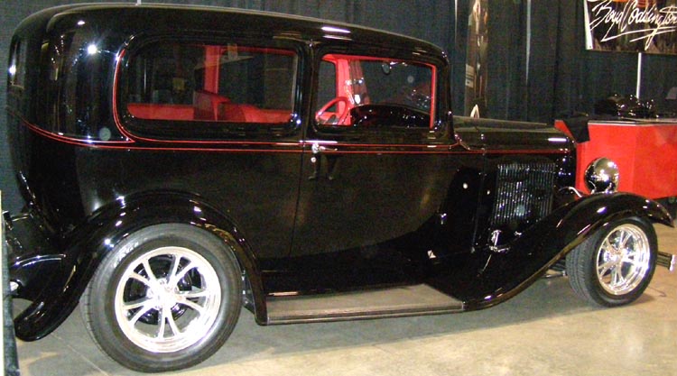 32 Ford Tudor Sedan
