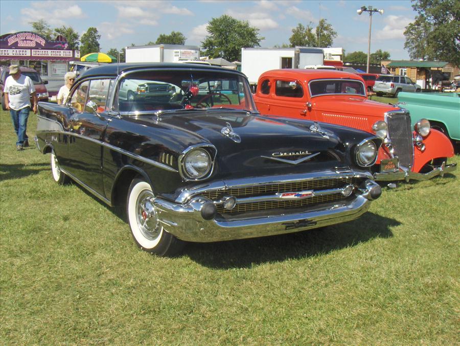 57 Chevy 2dr Hardtop
