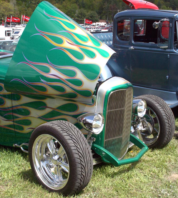 32 Ford Hiboy Roadster Detail