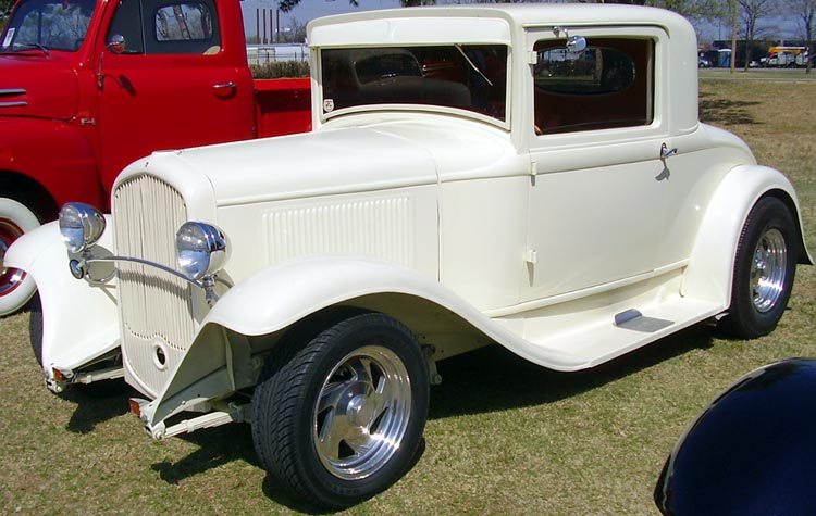 31 Plymouth 3W Coupe
