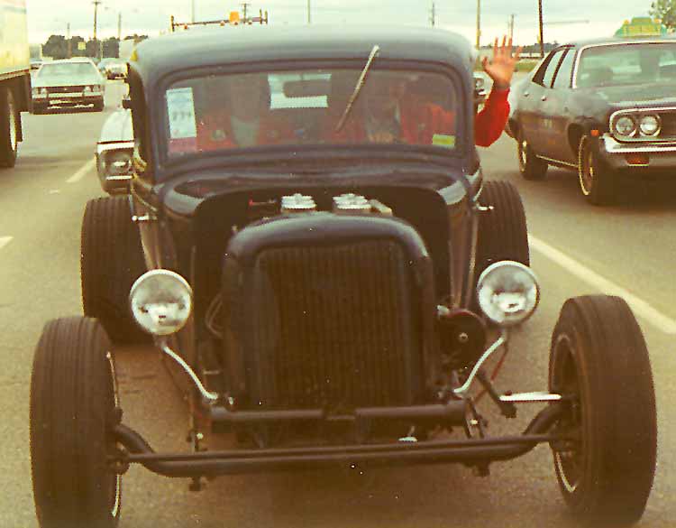 32 Ford Hiboy Coupe